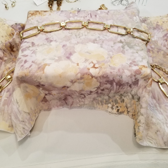 Gold chaine link belt - Picture 3 of 5